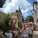 فندق De France برجراك