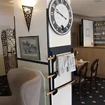 Hotel De France 3*