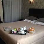 فندق De France برجراك