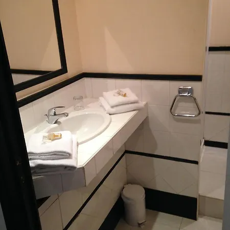法兰西酒店 酒店